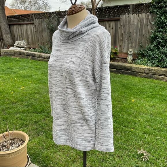 Liz Claiborne Weekend Cowl Neck Tunic Pullover Top Women's Size Small - Picture 2 of 10